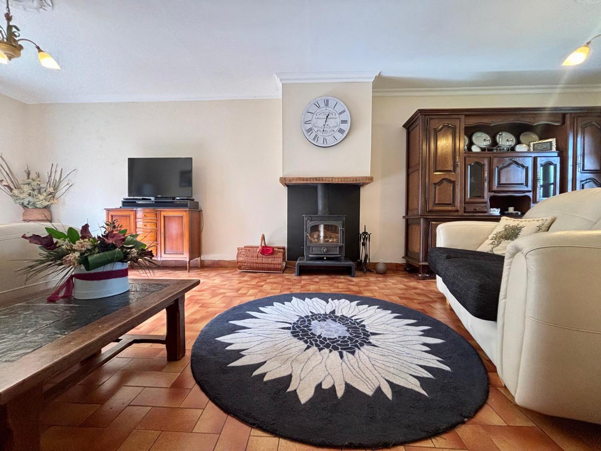 Fontaine Blanche River View, Large Patio & Garden In Central Brittany With Starlink Wifi Treffrin 外观 照片